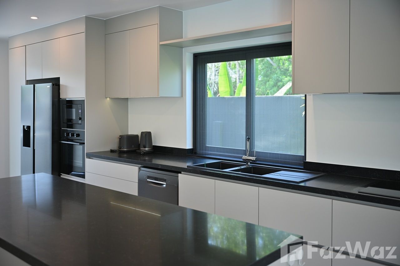 4 Bedroom Villa for rent in Choeng Thale, Phuket  1992551 - image 6