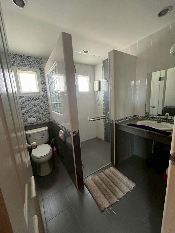 picture House for RENT! Close to Town near Big-C shopping mall, Central Festival, Fresh Market and etc.📍Location: Pimuk 4 Village - 9/13