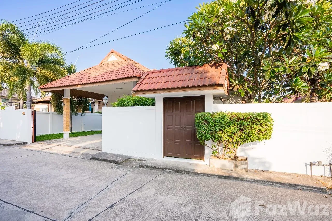 รูป Big house 3 bedrooms 4 bathroom only 6 minutes to downtown 1838146 - รูปที่ 2/23