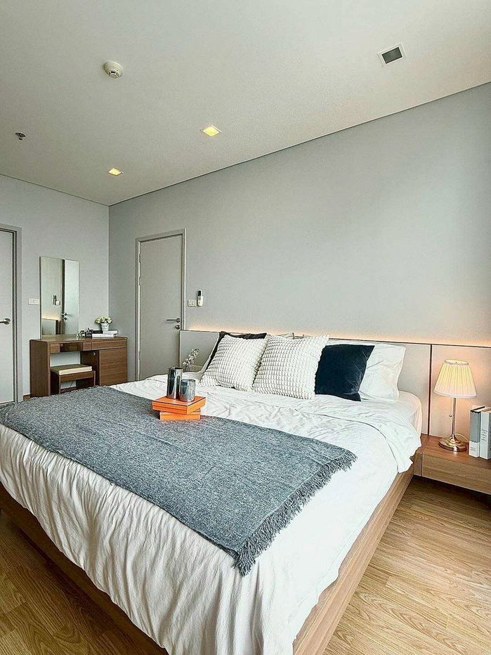 picture ME250211 Condo For Sale LE LUK CONDOMINIUM - 1/18