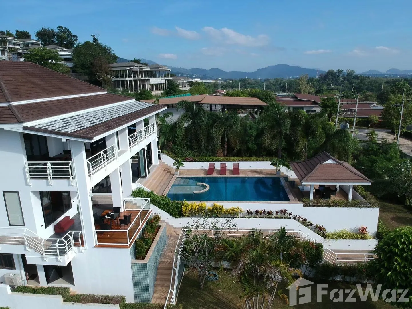 5 Bedroom Villa for rent in Rawai, Phuket  1679822 - image 4