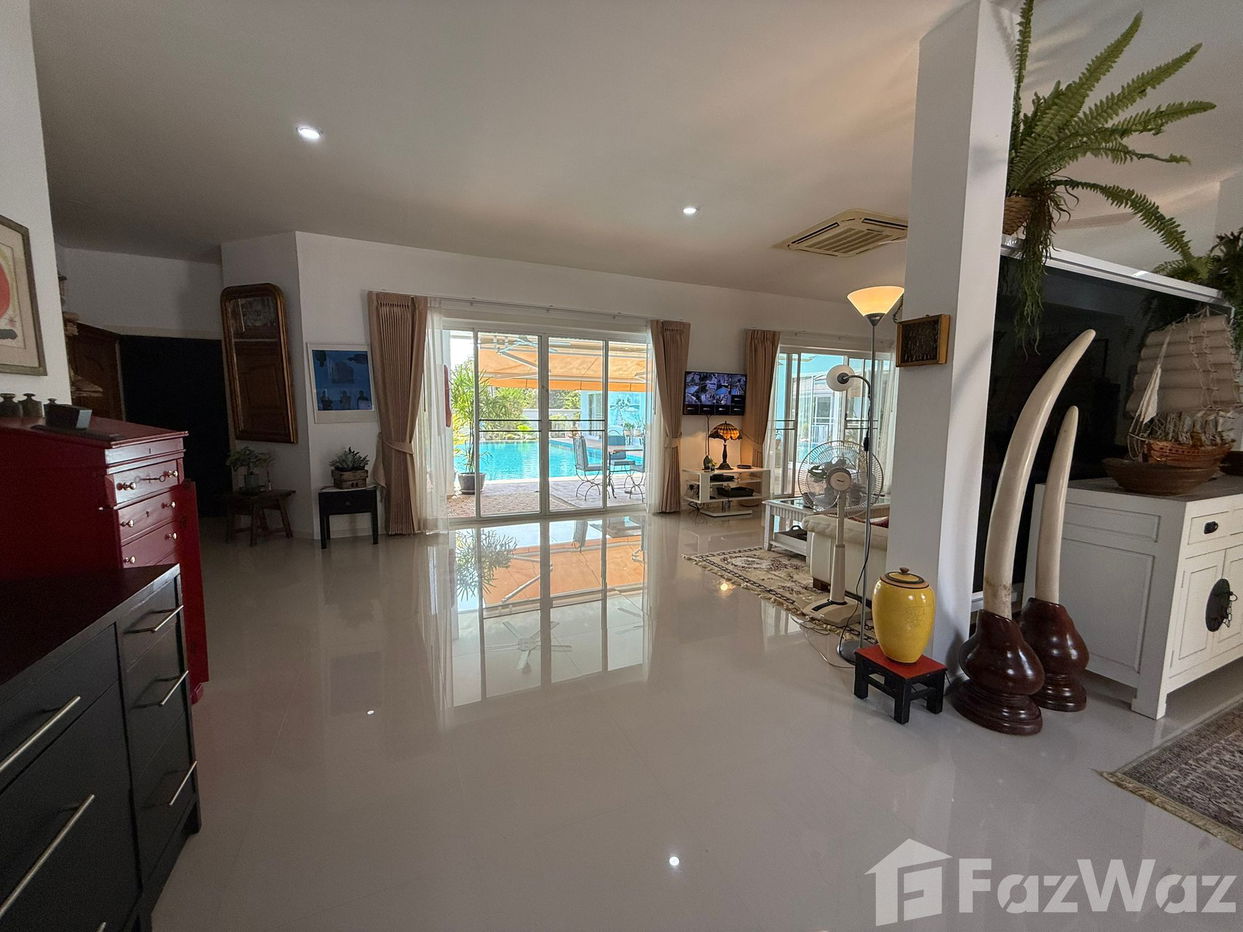 picture 4 Bedroom Villa for sale in Hua Hin City, Prachuap Khiri Khan  2003943 - 36/84