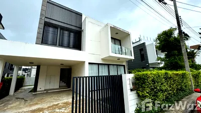 Houses for sale Bang Tao Beach  : Modern 5-Bedroom Laguna Park Townhouse with Rooftop Pool 5717172