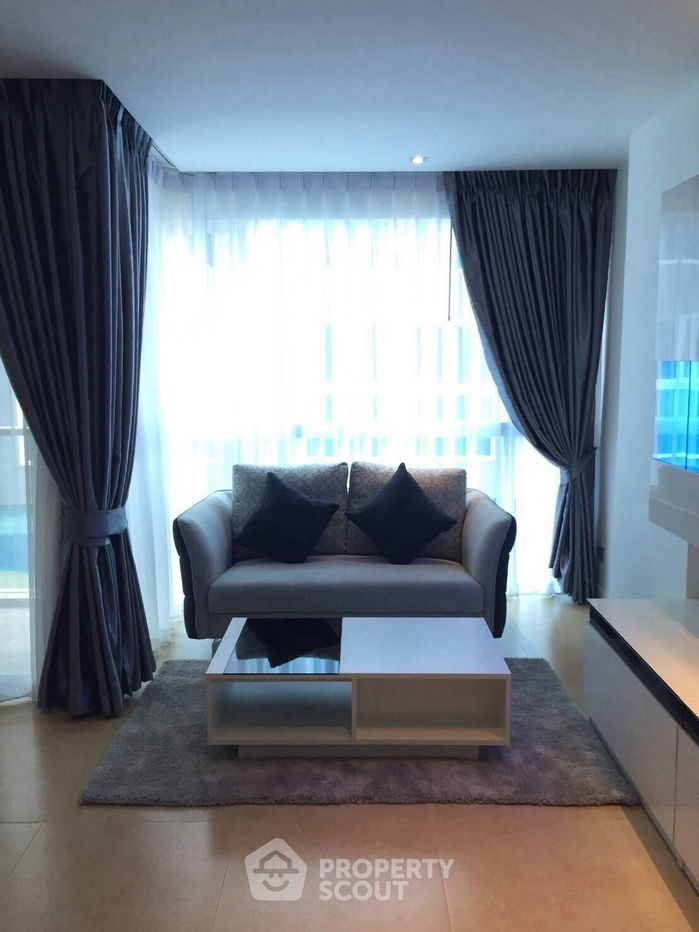 picture 1-BR Condo at Centara Avenue Residence close to Pattaya South (ID 2314601) - 4/12