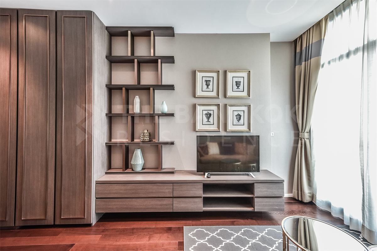 picture The Diplomat 39 Luxury Condo in Central City Location near BTS Phrom Phong - 4/10