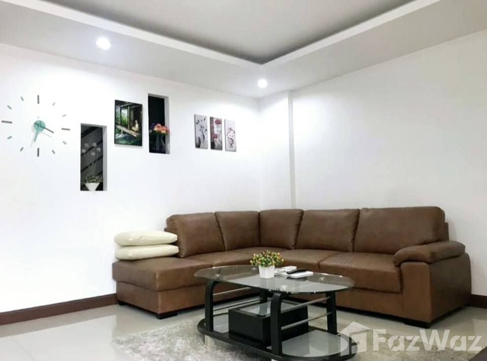 picture The proud Townhouse in Nong Pla Lai 5370914 - 10/15