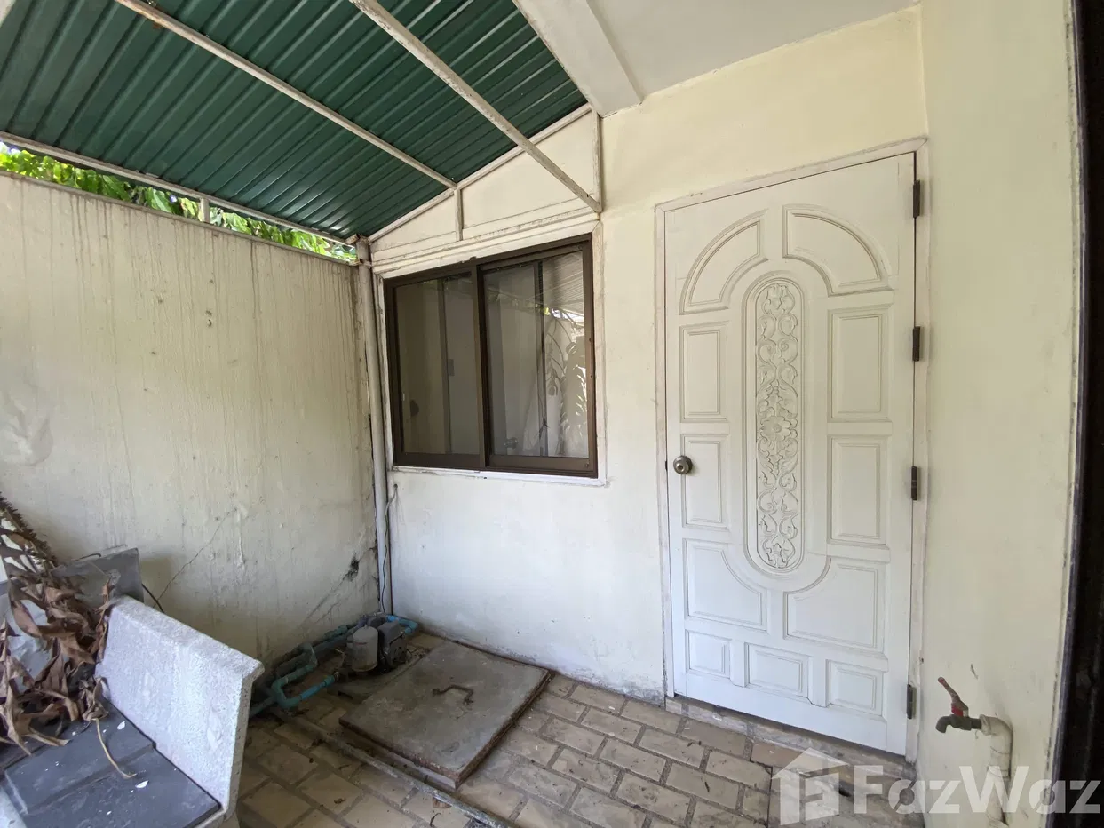 picture 4 Bedroom Townhouse for sale in Phra Khanong, Bangkok 1626778 - 4/36