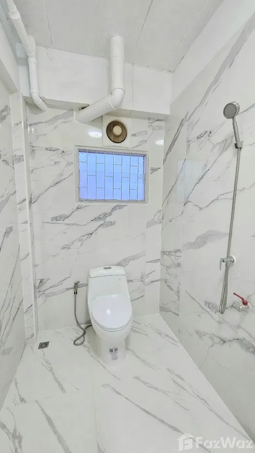 picture 3 Bedroom Townhouse for sale in Thung Song Hong, Bangkok  5672239 - 15/35