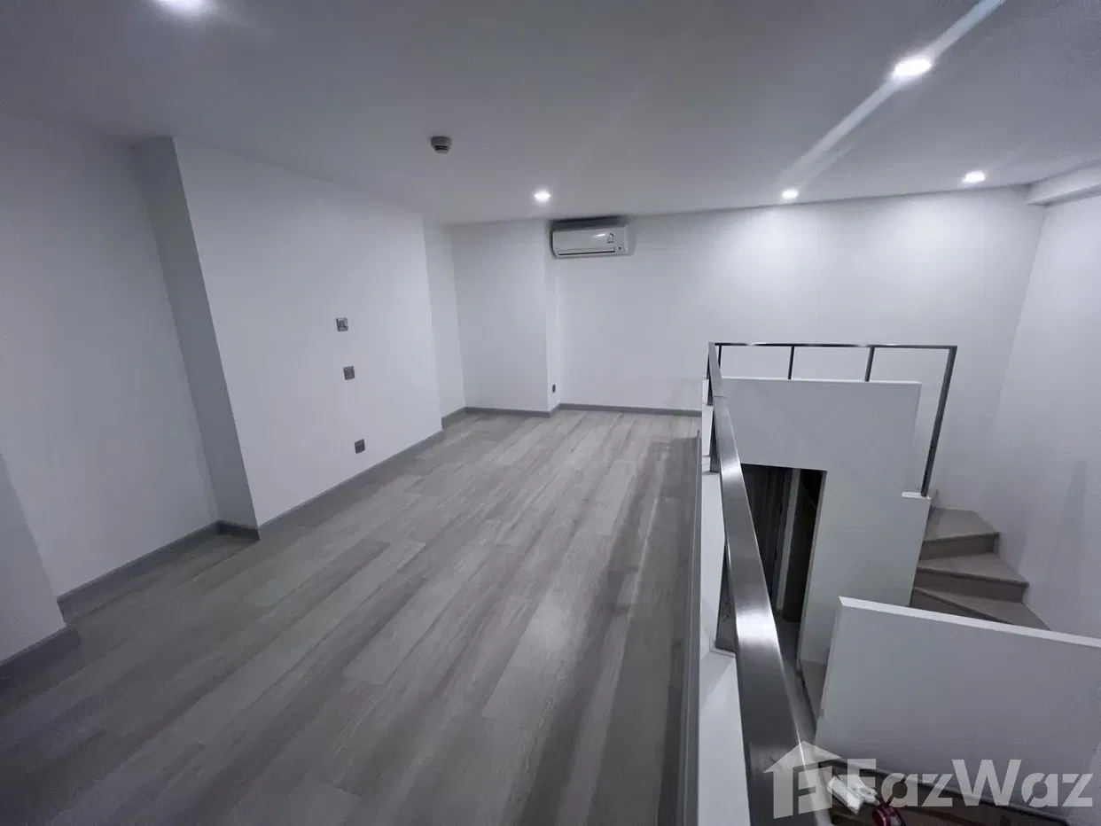 picture Bare unit for rent near BTS Chongnonsri 1998344 - 4/5
