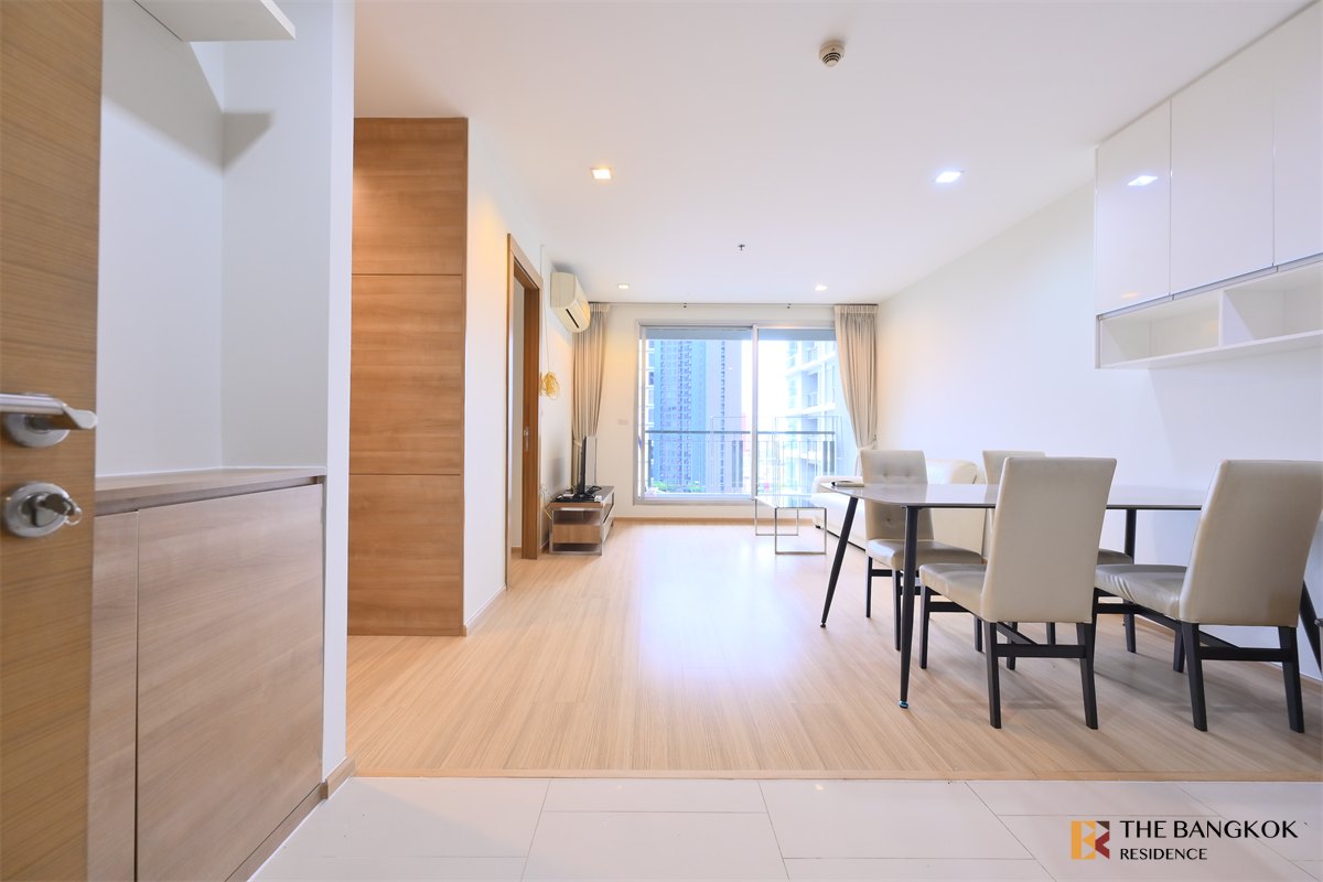 picture Condo Near MRT to Save More Time RHYTHM Ratchada-Huaikhwang near MRT Huai Khwang Station - 4/10