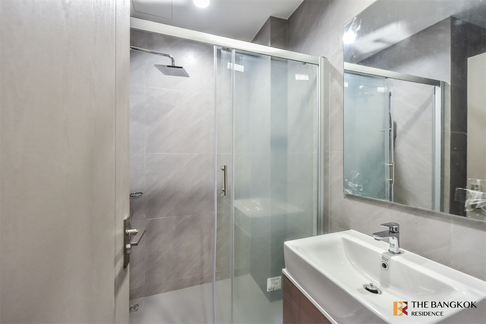 Ideo Sukhumvit - Rama 4 near BTS Phra Khanong Great Price, Prime Location, Dont Miss Out!!