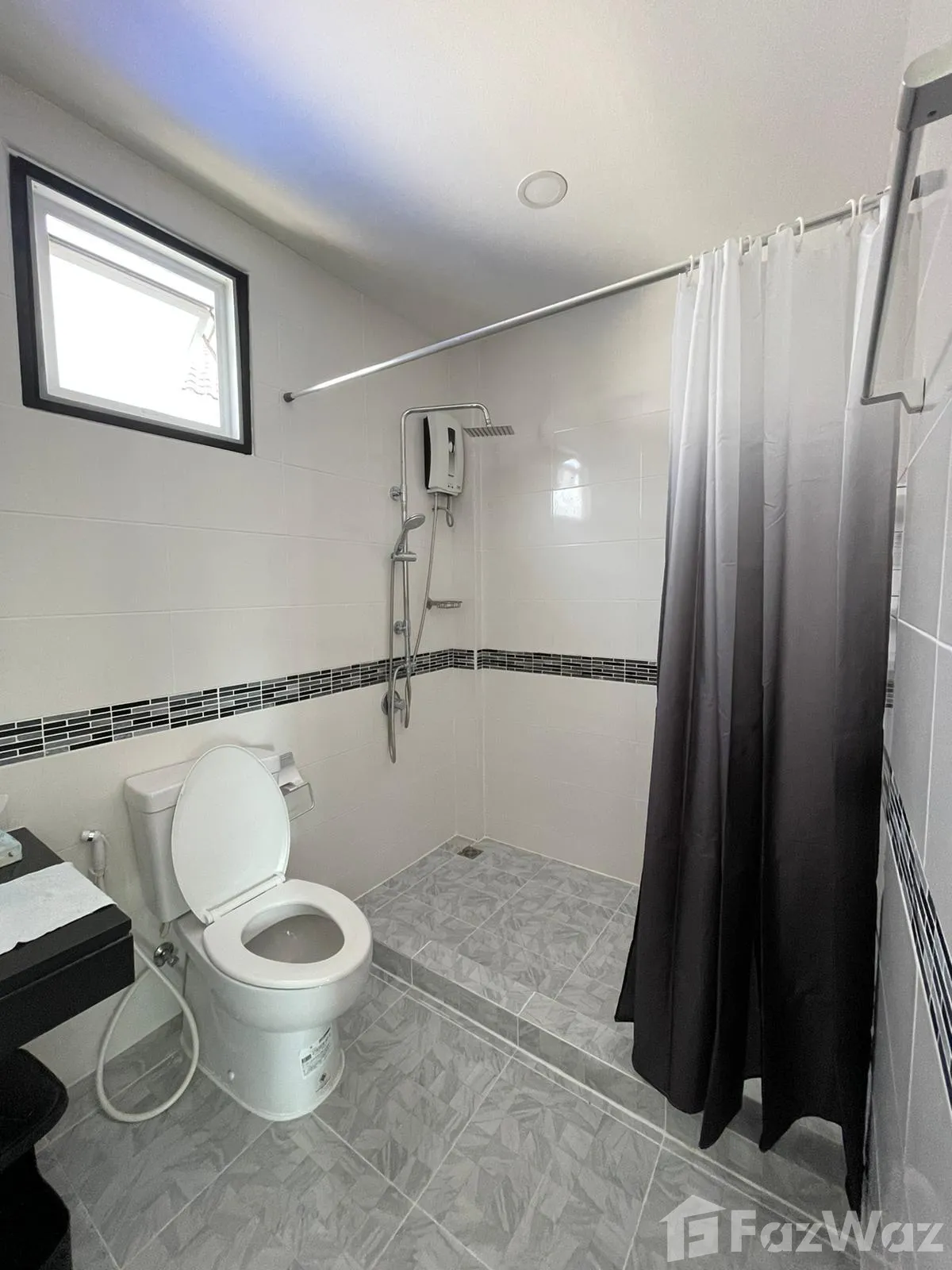 Modern Corner House with Private Pool in a Prime Location 1927880 - image 3