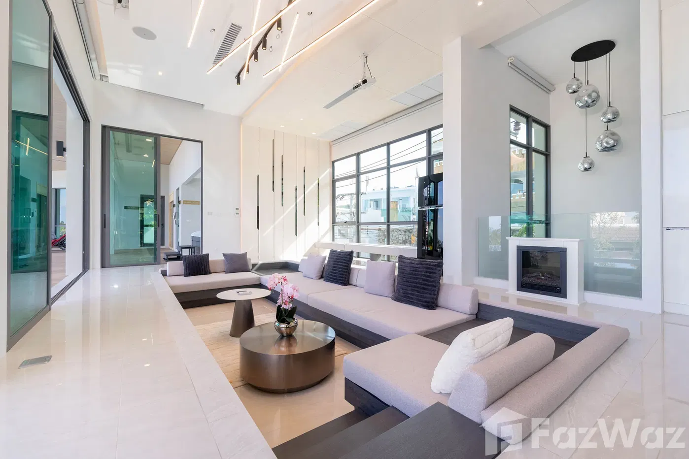 รูป วิลล่าให้เช่า 5 ห้องนอน ใน ป่าตอง, ภูเก็ต 5564035 - รูปที่ 202/207