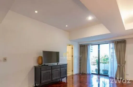 picture 2 Bedroom Condo for rent at La Maison Ruamrudee 1067534 - 7/12