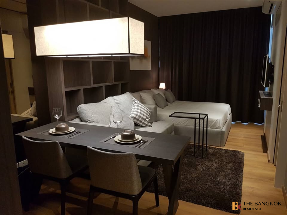 picture Park Origin Phrom Phong  Condo in CBD, Below Market Price - 3/10
