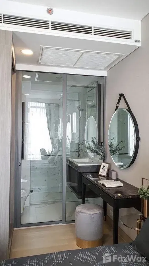 picture Siamese Exclusive Queens 1 bed for selling 5599729 - 2/10