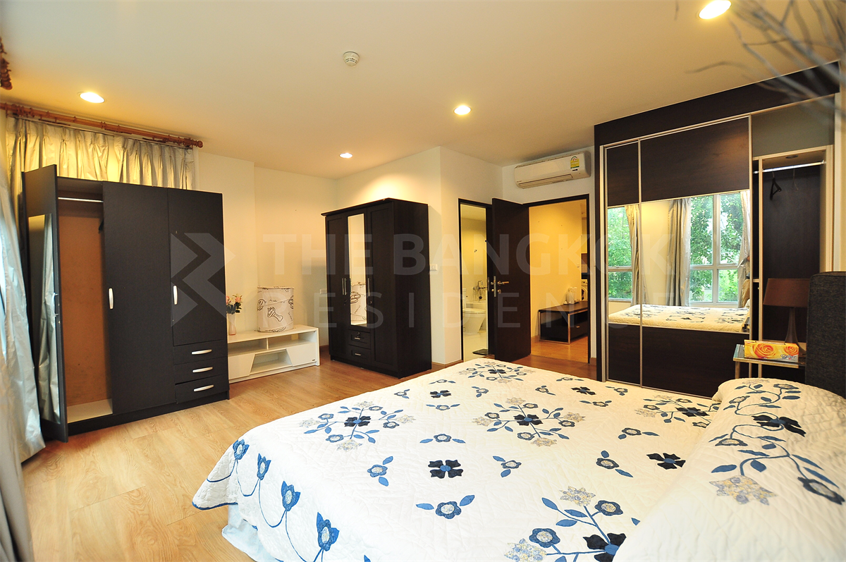 picture The Address Sukhumvit 42 Condo in Great Location, Ready-to-move-in near BTS Ekkamai - 6/10