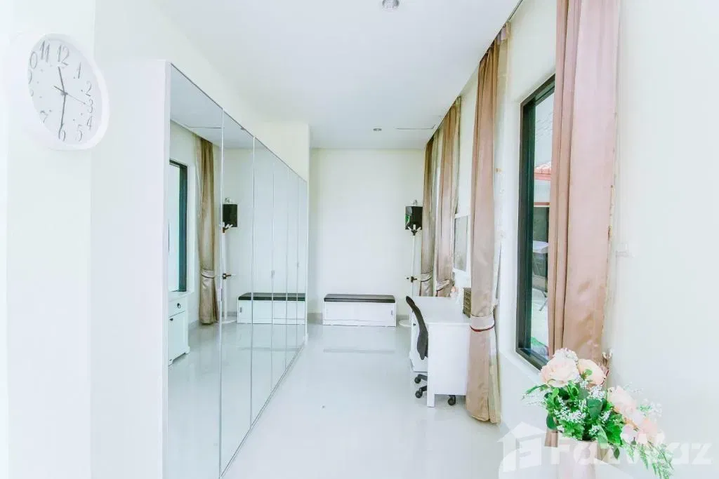 รูป ขาย วิลล่า 4 ห้องนอน ใน เมืองพัทยา, ชลบุรี 646038 - รูปที่ 27/46
