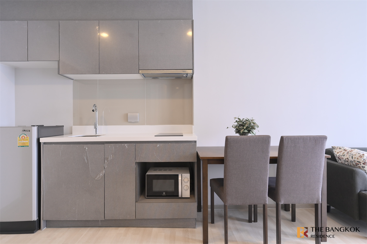 picture RHYTHM Asoke 2 near MRT Rama 9 Station Condo in Central City at an Affordable Price - 3/10