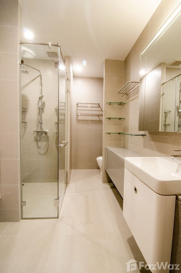 picture Astonish w/ Splendour: Magnificent 58m2 in Noble Ploenchit! 1163482 - 10/10