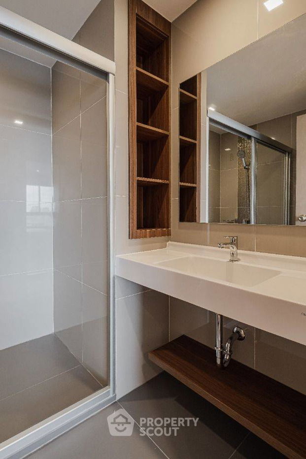 picture 1-BR Condo at Ideo Mobi Rama 9 near MRT Phra Ram 9 (ID 1566451) - 2/12