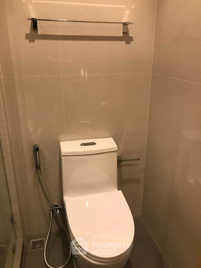 picture 1-BR Condo at Maru Ekkamai 2 near BTS Ekkamai (ID 806790) - 14/15