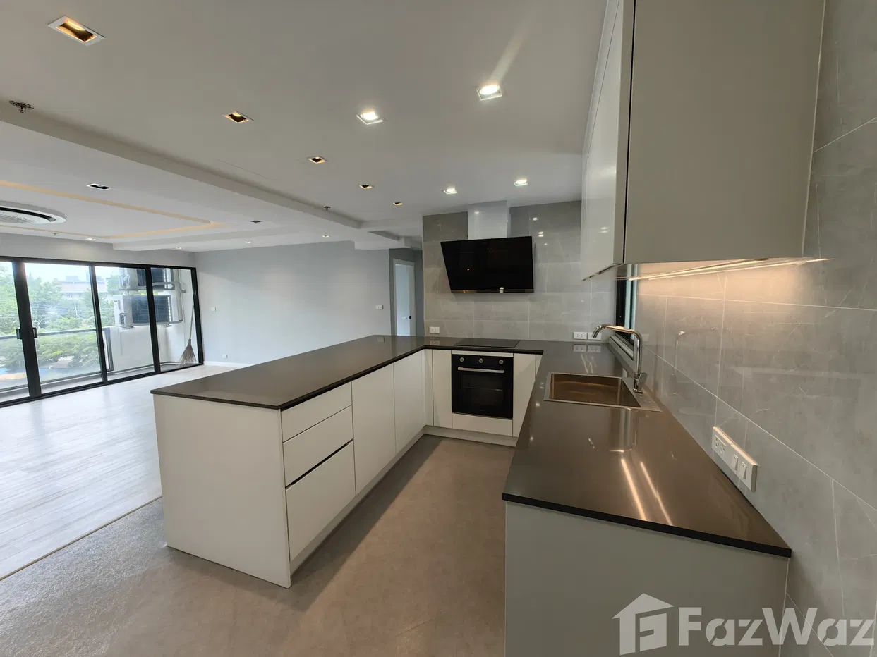 picture Fully Renovated 2 Bed/Bath Condo 5 mins walk to ONE Bangkok 2001166 - 2/6