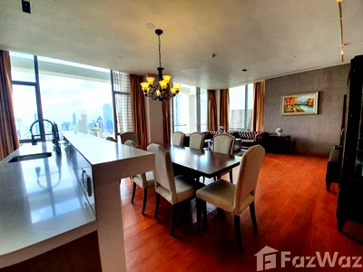 Condos for sale : Amazing Unit with big Balcony 2783719