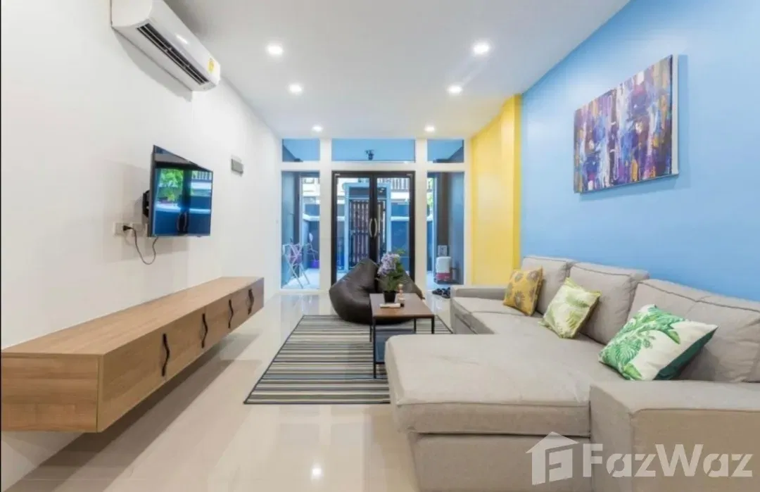 picture Discover Luxury in Khlong Toei: 3Br/3Ba Townhouse for Rent/Sale 161644 - 2/18
