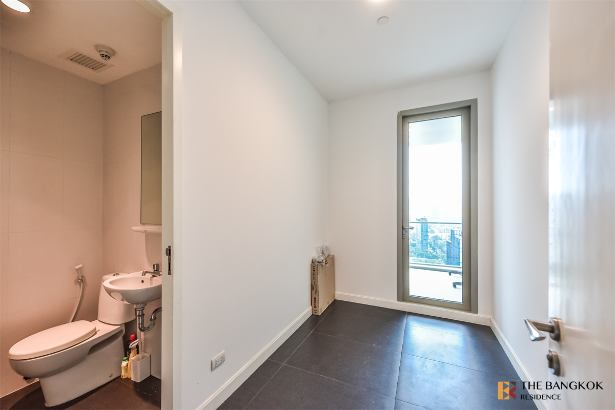 picture 185 Rajadamri Luxury Condo at Special Price near BTS Ratchadamri - 6/10