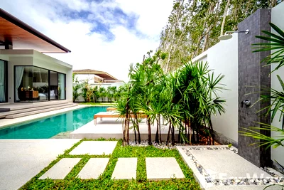 Houses for sale Thalang Phuket : 3 Bedroom Villa for sale at Botanica Modern Loft II  2015338