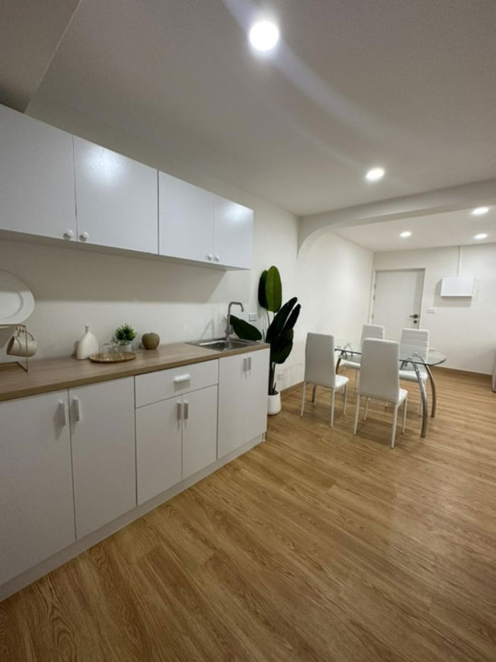 picture Urgent sale 📍 Eastwood Park 📍 Near BTS On Nut, fully furnished - 3/7