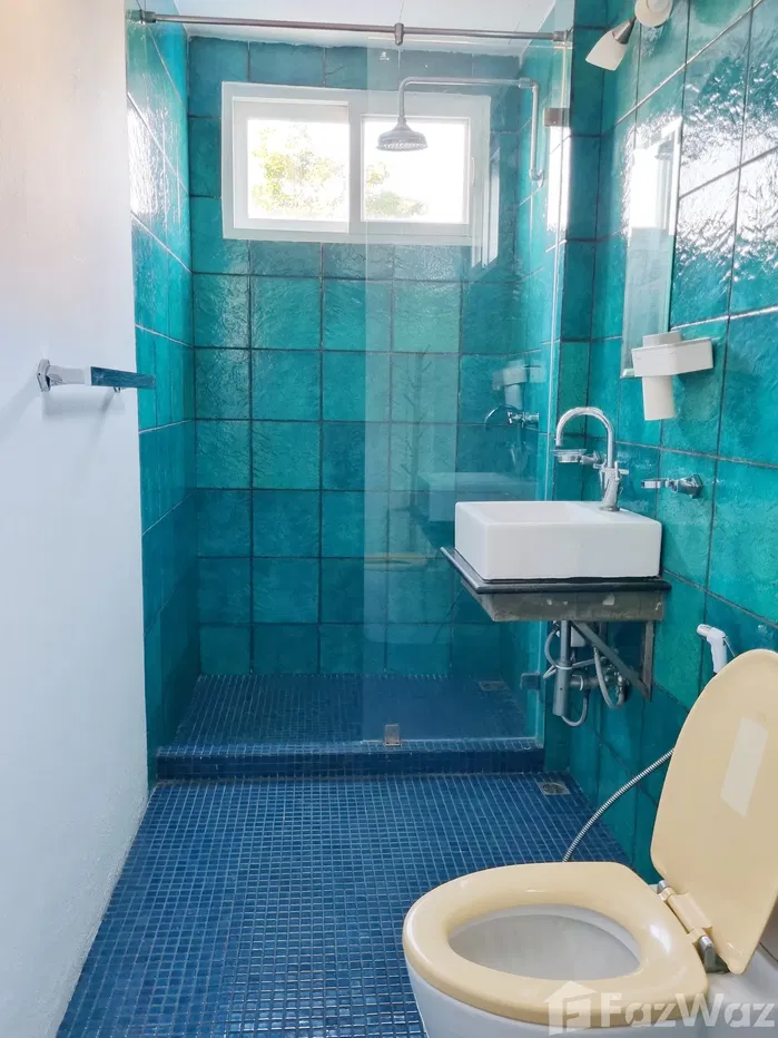 picture 4 Bedroom Townhouse for sale in Phra Khanong Nuea, Bangkok  1014626 - 27/30