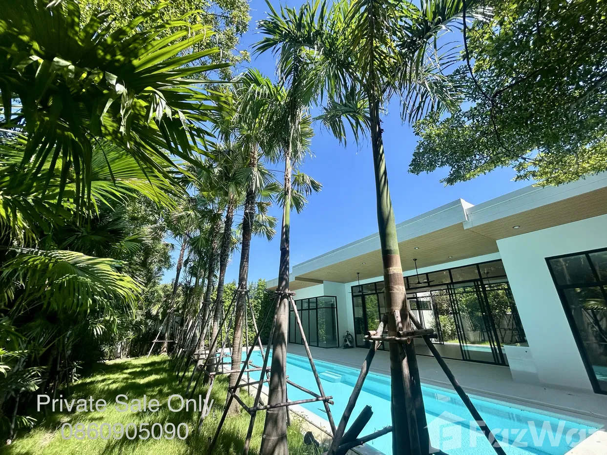 picture Luxury brand new Pool Villa in exclusive Beverly Hills LakSi 1911036 - 1/37