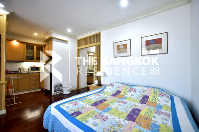 Condos for rent : President Place near BTS Chit Lom Comfortable and Ready to Move-in