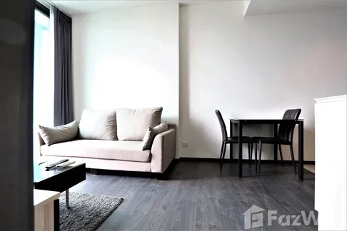 one bed room 5734293
