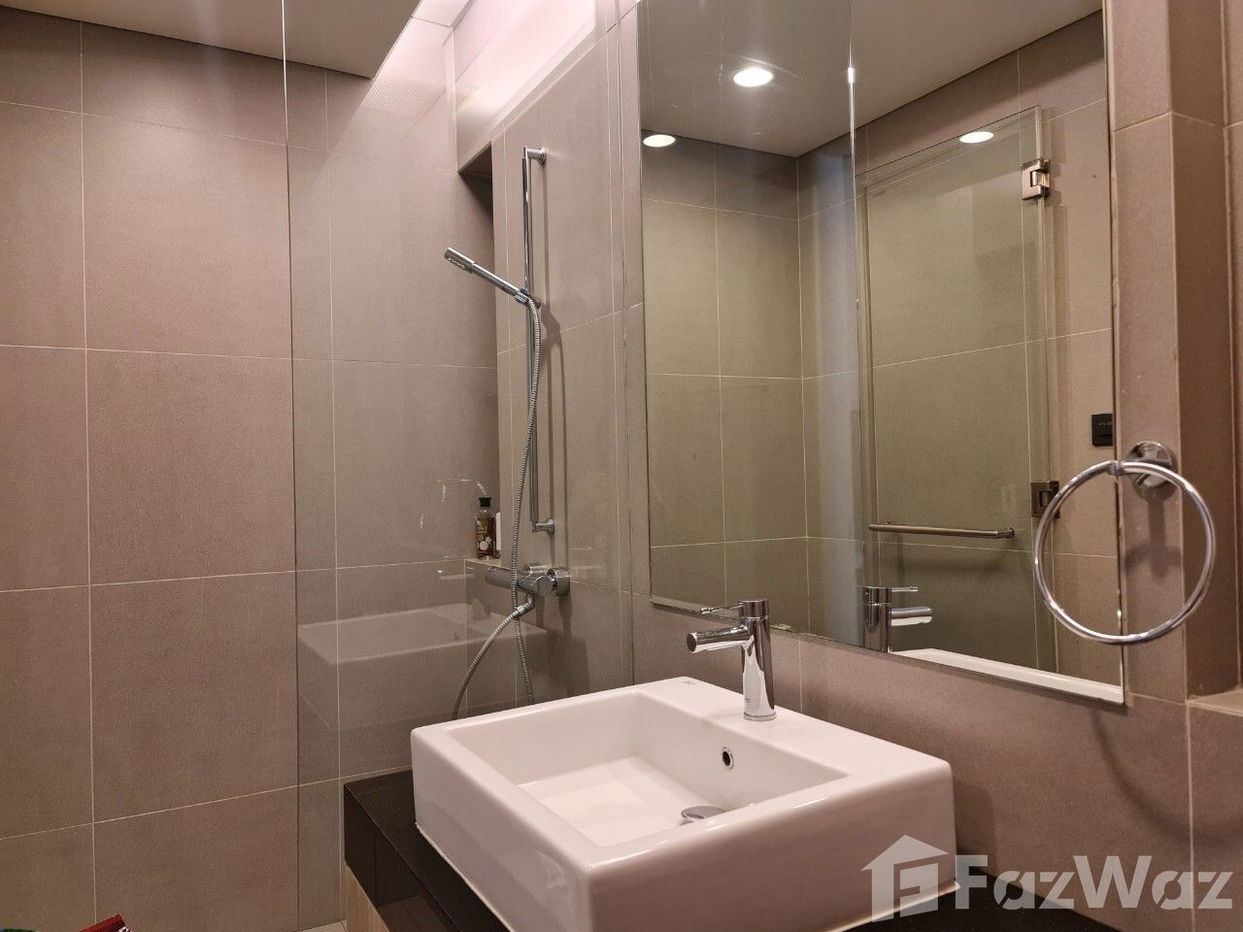 picture 2 Bedroom Condo for sale at Baan Sumranlom  1653936 - 11/12