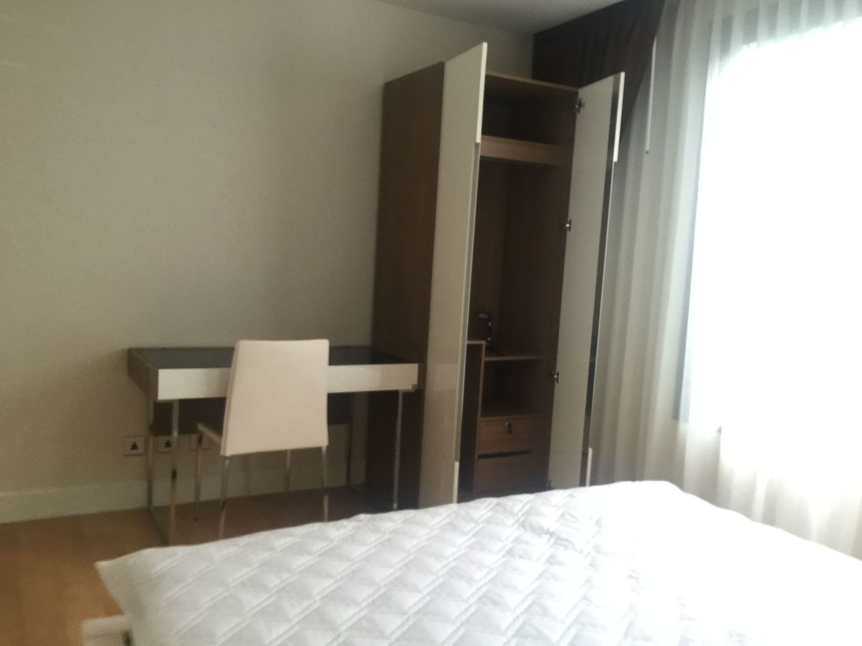 picture Quiet location near conveniences of Silom and Sathorn Road 1172410 - 5/7
