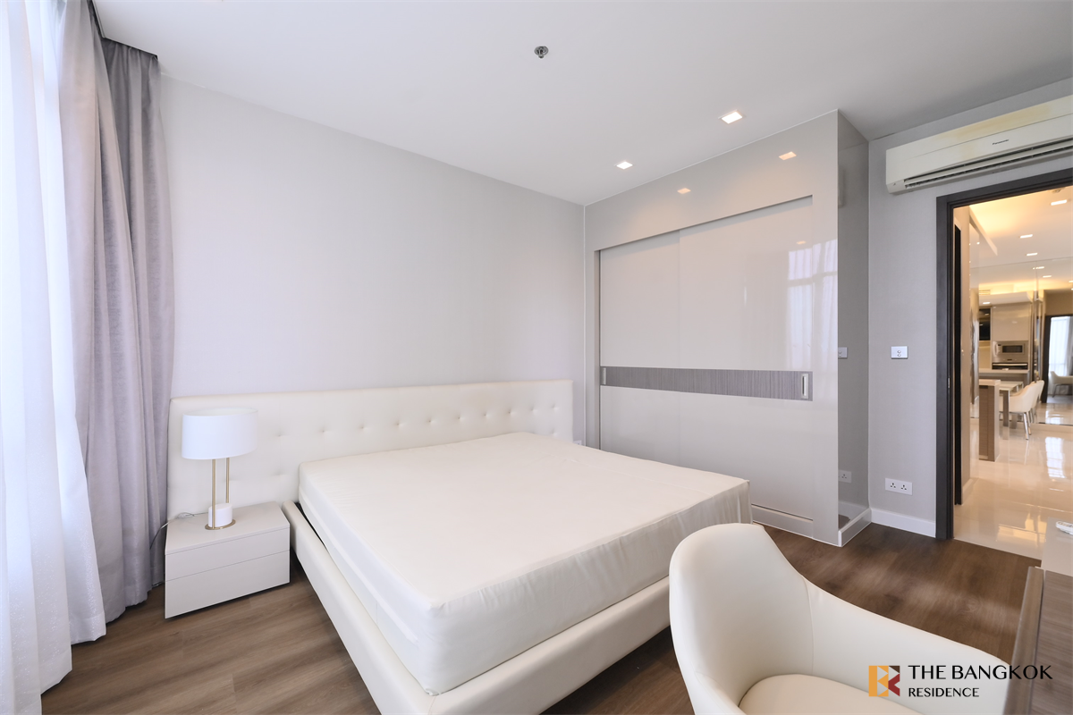 picture Elevate Comfort at an Unbeatable Price Ivy Ampio near MRT Cultural Center of Thailand Station - 2/10