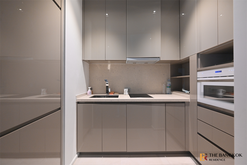 Luxury Unit, Ready for You Without the Wait The Diplomat 39 near BTS Phrom Phong