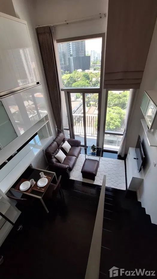 picture loft 1 bed 1 bath 5727284 - 1/9