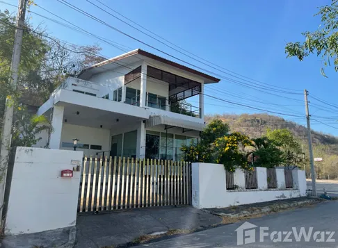 Hua Hin Home with Mountain Backdrop and Sea View 5368877
