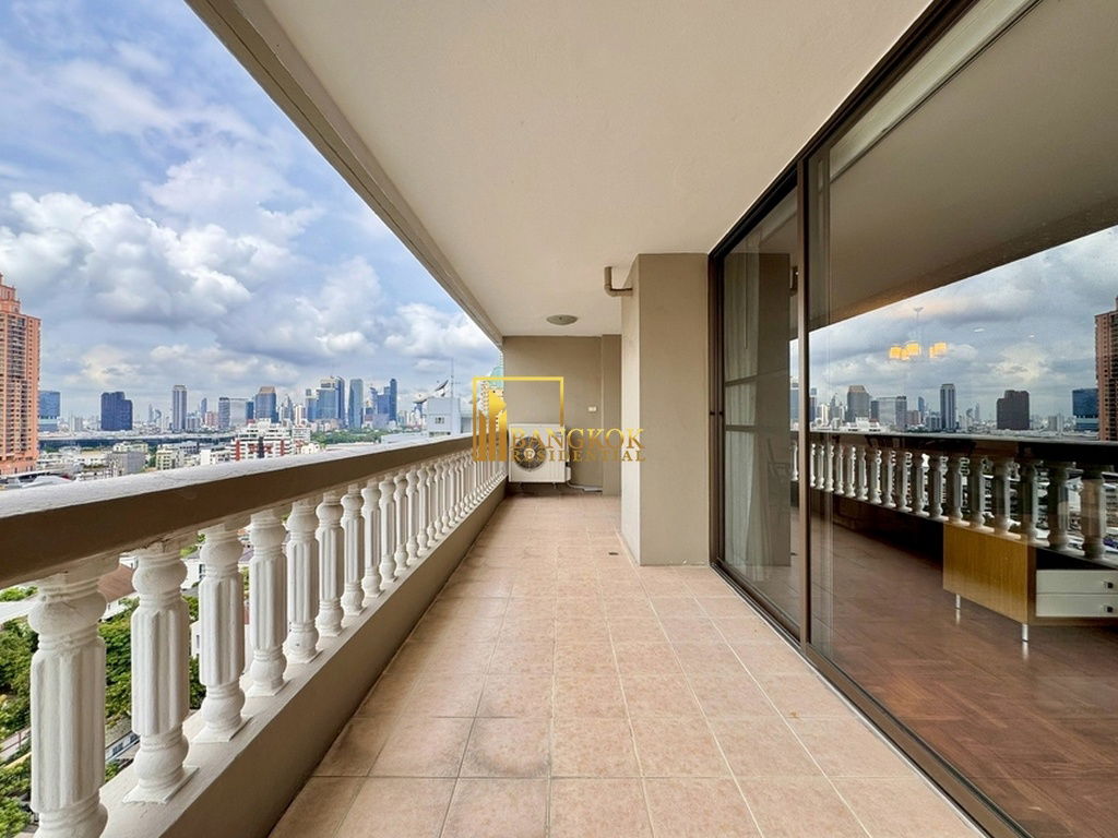 picture Expansive 3 Bedroom Duplex Apartment in Phrom Phong Area - BR21310AP - 7/51