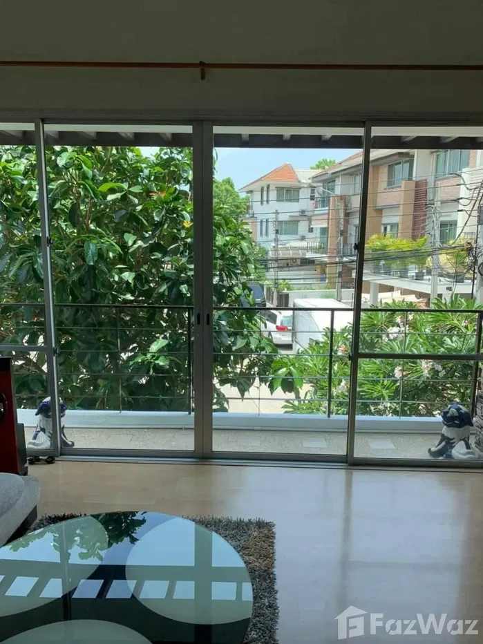 picture 3 Bedroom Townhouse for sale in Nong Bon, Bangkok 5552485 - 3/6