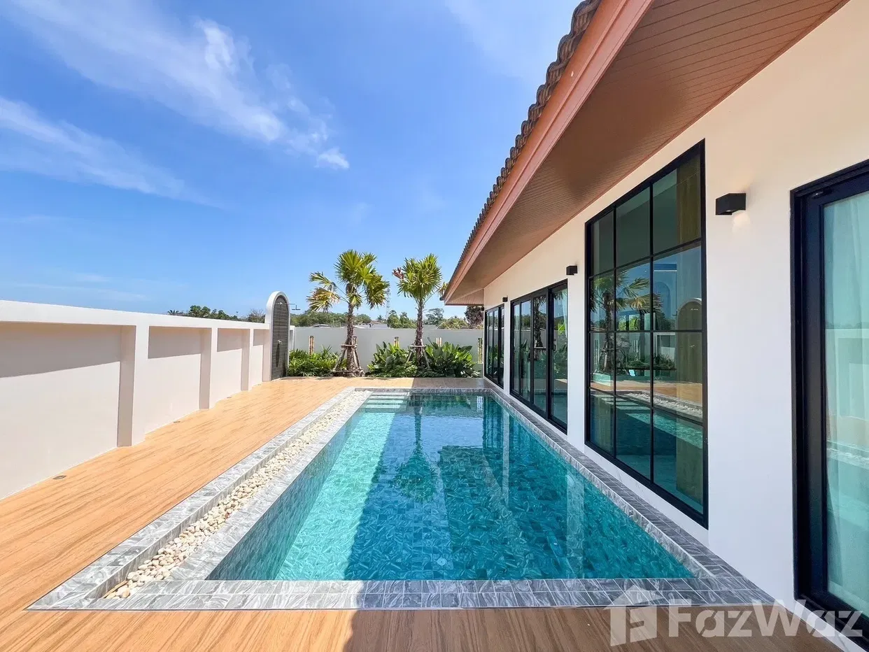 picture 3 Bedroom Villa for sale in Rawai, Phuket  2043838 - 15/64