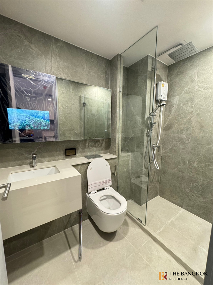 picture SOHO Bangkok Ratchada near MRT Huai Khwang Station Ready-to-move-in Condo - 5/10