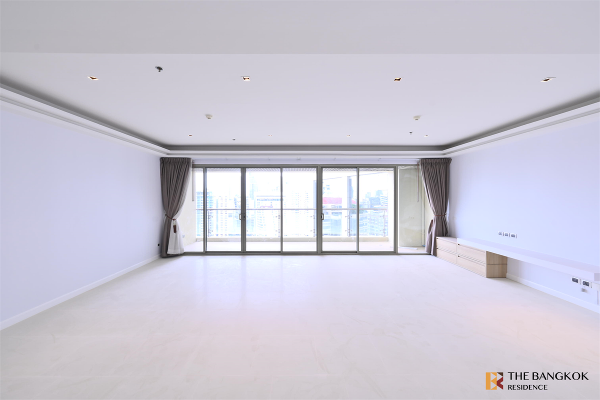 picture High-potential Location, Not as Expensive as You Think The Lakes near BTS Asok - 9/10