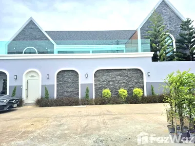 Houses for sale Nong Prue, Chonburi : 4 Bedroom Villa for sale at BaanMae Bibury  5703208