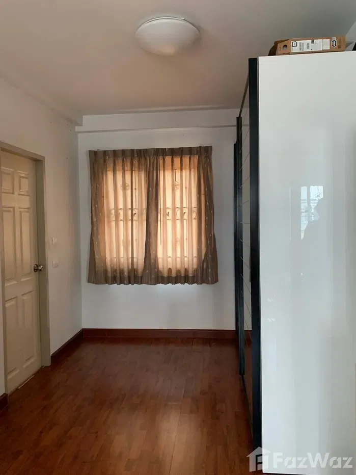picture 3 Bedroom Townhouse for rent at Supalai Ville Laksri-Don Mueang 1770206 - 5/18