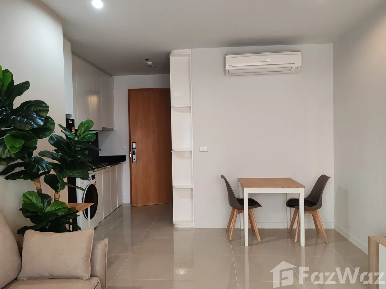 picture (Rare) Corner Unit for Rent and Sale, Circle Condominium 2004276 - 9/34